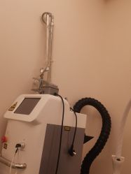 -医颜医疗美容门诊部