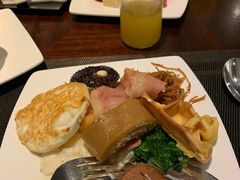 -三亚湾海居铂尔曼度假酒店