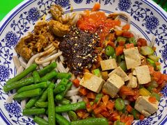 荞面削筋-令氏家外家周秦食府(高新店)