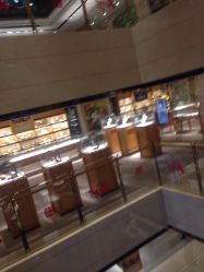 -北京七彩云南翡翠珠宝旗舰店(月坛店)