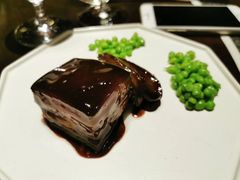 鲍鱼红烧肉-杭州西子湖四季酒店·金沙厅