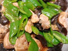青椒云耳啫鸡煲-稻香海鲜饭店(第一国际店)