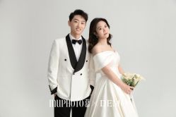 -Mu慕婚纱摄影·超级工作室