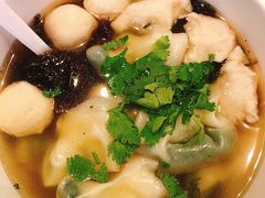 -手劲鱼丸馄饨铺(哈一百店)