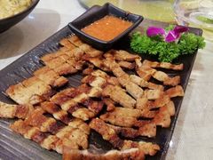 -香巴拉云南餐厅(华莱坞店)