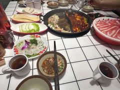 -伍师兄市井火锅(东部星悦天地店)