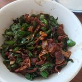 环境干净的店子呷一呷，就找了这厶丽君饭店