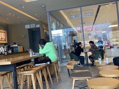 -星巴克(大连瓦房店世纪广场店)