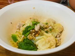 -马里奥明星猪脚饭