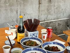 -沪西老弄堂面馆(定西路店)