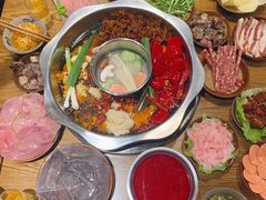 -周幺妹重庆老火锅(银泰城总店)