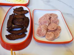 -毛辣果·贵州红酸汤牛肉火锅(西单店)