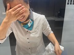 -福奈特洗衣·洗鞋·奢侈品护理(苏河湾店)