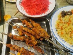 -巴依兄弟西域美食(机场店)