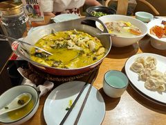 -伊喜饺子·烤鸭(五道口学院路店)