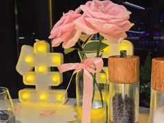 -MONICH牛排融合餐厅(和义大道购物中心店)