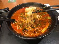 -罗罐中米粉(人信汇店)