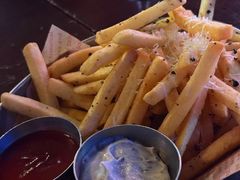 -Homefield 露台西餐·酒吧(阿拉城店)