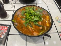 -肥汁米蘭香港米线(长宁来福士店)