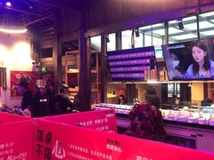 -热火朝天鲜切牛肉火锅(南强街巷店)