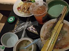 -金色印象·4k影院式足体养生(龙腾路店)