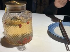 -八府香鸭·啫啫煲(华山路店)