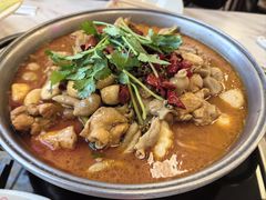 -彭记铁锅肥肠(东四总店)