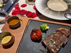 -YUE·6·西式融合餐厅(外滩六号店)