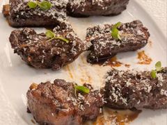 -品海楼·大连海胆锅贴馆(东港店)