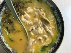 -明呈黄鱼面馆(斜土路店)