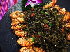 -香巴拉云南餐厅(华莱坞店)