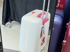 -广州周大福金融中心