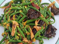 黄瓜花黑木耳炒腊味-天然居(伦教店)