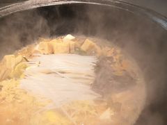 -屯老二农家铁锅炖·行业领军者(梅江店)