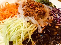 妈妈大拌菜-山楂树融合菜餐厅
