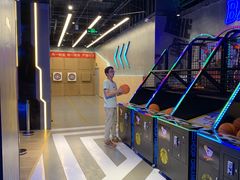 -世代星球·保龄球·镭战真人CS·团建(杨浦店)