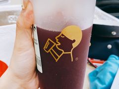 -喜茶(滨江宏岸店)