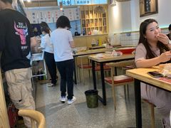 大堂-牛八秒油泼冒菜(宽窄巷子店)