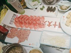 -名都晓荷塘主题火锅(春光路店)