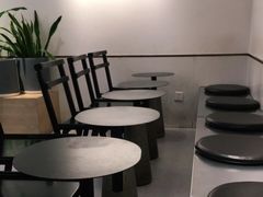 用餐区-喜茶(佛山岭南站店)