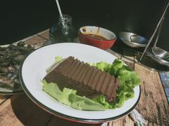 -虾弄弄海派小龙虾·牛羊蝎子火锅