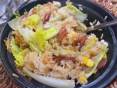 腊肠煲仔饭-堂屋糖水店(愚园店)