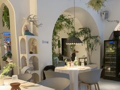 -春树下·树屋花房西餐厅(罍街AS1980店)