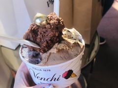 -VENCHI 闻绮(上海佛罗伦萨小镇店)