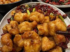 -胖鱼头·南京菜·河景餐厅(夫子庙店)
