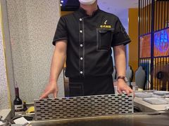 -法式利昂铁板烧主题餐厅(唐山爱琴海店)