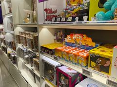 -泡泡玛特POPMART(国金街店)