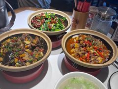-寻钵记民菜馆·正宗常德钵子菜(滨湖路店)