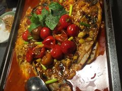 -探鱼·鲜青椒爽麻烤鱼(广州花都来又来店)
