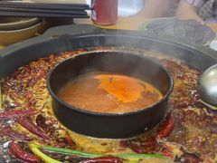 -黄潇洒老火锅(九眼桥宏济巷店)